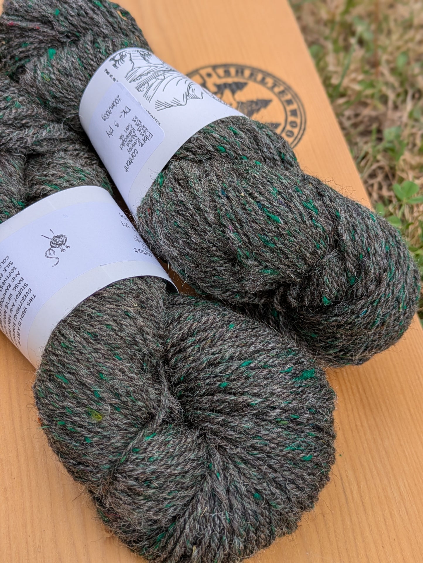 A bit of everything - Romney/alpaca/rambouillet/silk