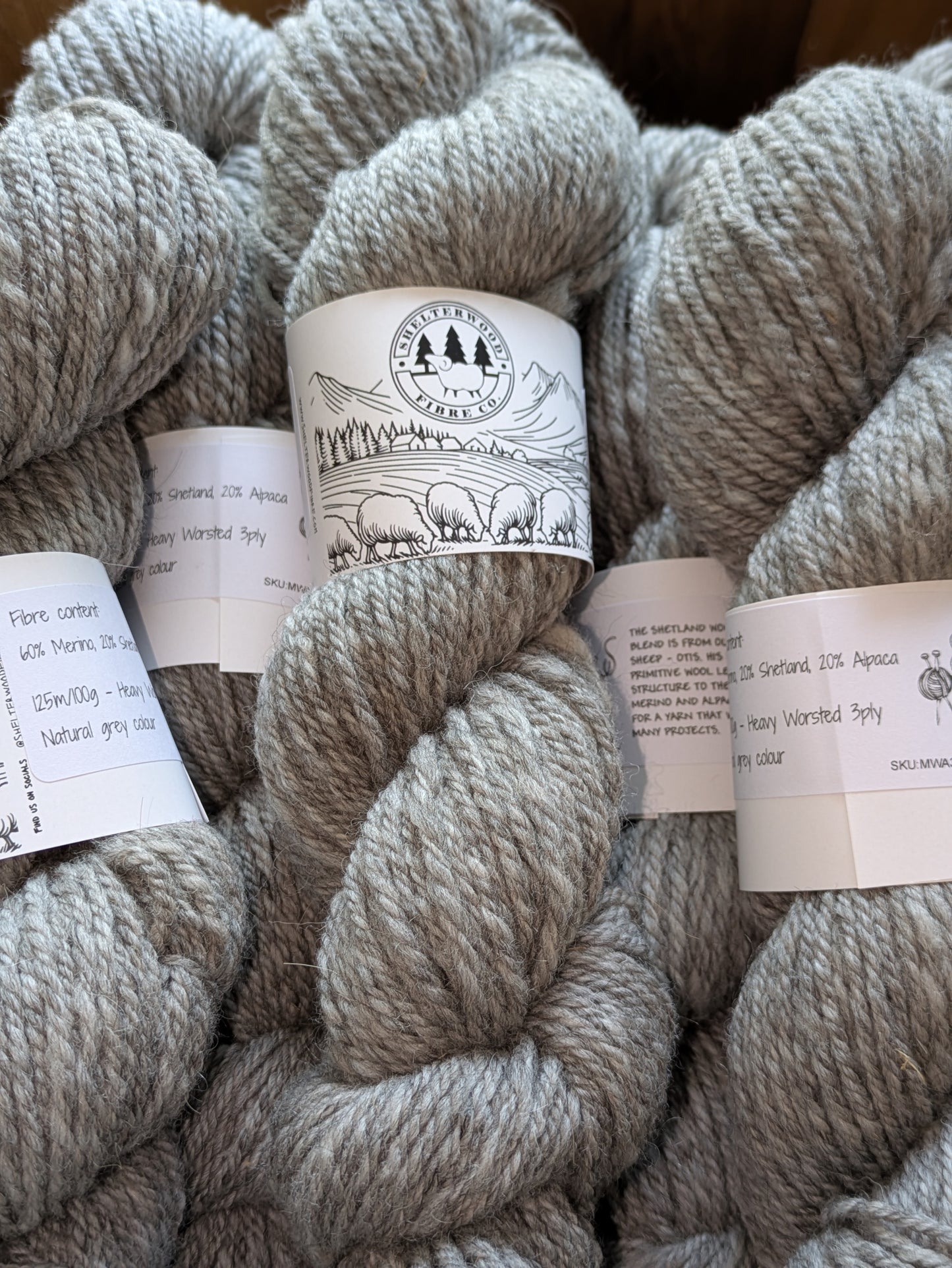 60% Merino, 20% Shetland, 20% Alpaca