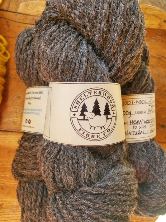 100% Jacob wool - "Yumi" - Heavy worsted 2 ply
