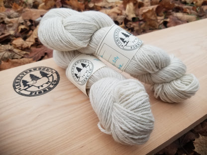 100% Alpaca -DK - 3 Ply - White