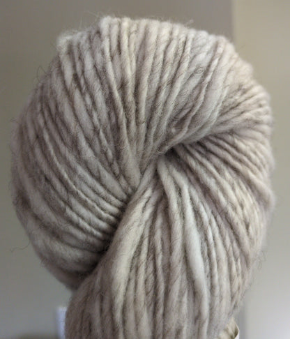 85% Rambouillet 15% Romney - Lopi