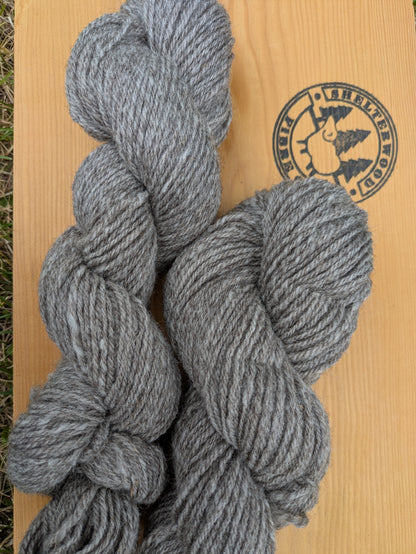 80% Wool 20% Alpaca - 3 ply light worsted (natural grey)