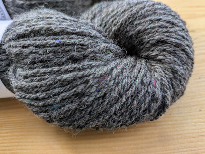 40% Merino 40% Romney 20% Sari Silk