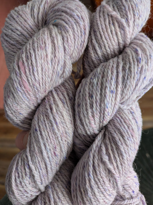 40% Romney 30% Alpaca 27% Rambouillet 3% Sari silk